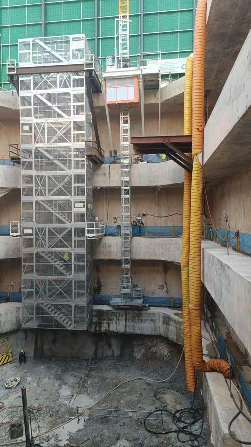 Najnowsze blogi firmy Wciągnik górny pomyślnie przetransportowany na nowe miejsce pracy w Singapurze dla projektu budowy tunelu