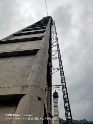 Dobra cena Wyrostek z nachylonego mastu o wysokości 500 m na placu budowy do budowy kominów w Internecie