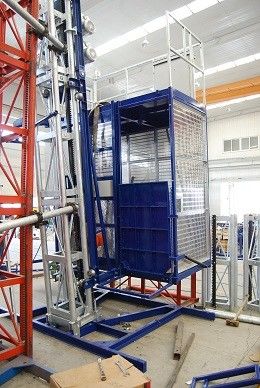 35m/min Building Site Hoist Q345B Steel Temporary Construction Elevators