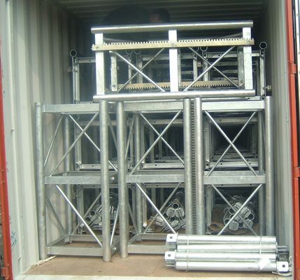 Hot Dip Galvanized 650mm Mast Section With Rack For Construction Site