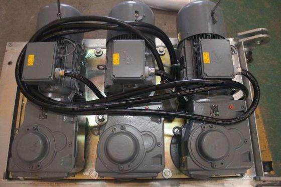 SC270G Building Hoist 150Nm Electric Motor Gearbox , 15kw Nord Motor Gearbox