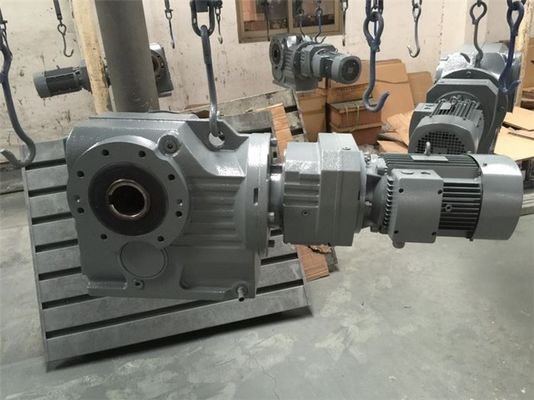 High Torque 250Nm Helical Bevel Gearbox , 22kW Sew Eurodrive Gearbox
