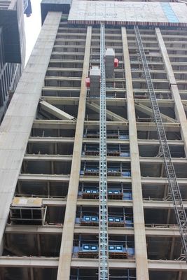 Passenger 3000kg 63m/Min Building Construction Hoist Middle Speed