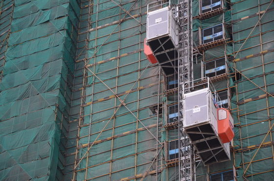 SC200 Building Material Hoist/ construction elevator with VFD control/hot dip galvanized mast and cage with busbar hoist