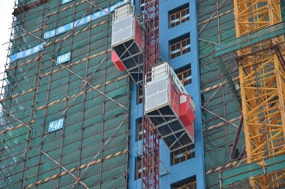 Double cages mid-speed with Rack and Pinion Building Hoist/ 2000kgs Load with Inverter and hot galvanized mast