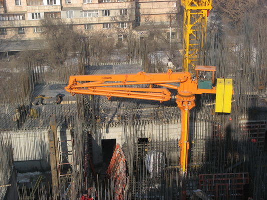 Hydraulic 28m Concrete Pump Placing Boom Automatically For Building