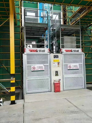 Construction 500m 96m/Min Passenger And Material Hoist Lift Bevel Heicial Gearbox  heavy duty height lifter