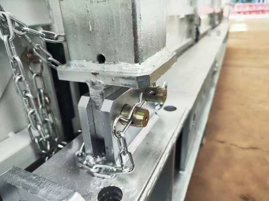 Kompaktny pokład ładowania żurawia MLP4200 szerokość 4200 mm Easy Pull System